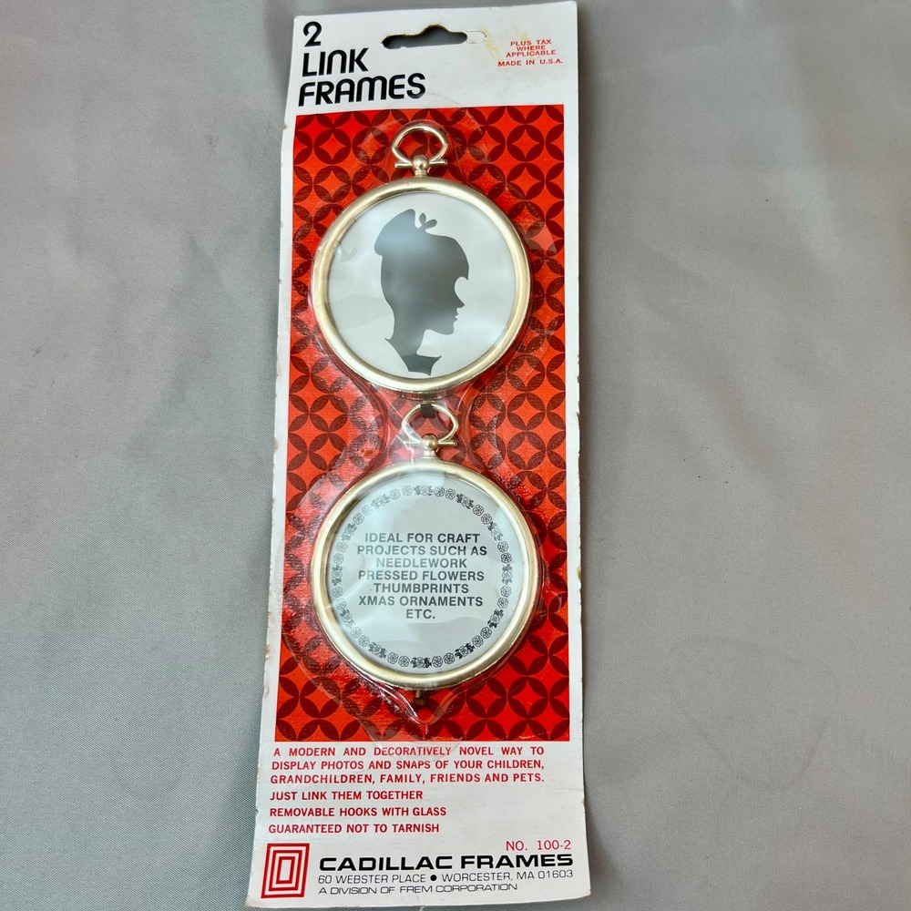 Cadillac Frames Link Frames Set of 2 Unisex 2.5 Inch Gold New Vintage 100-2